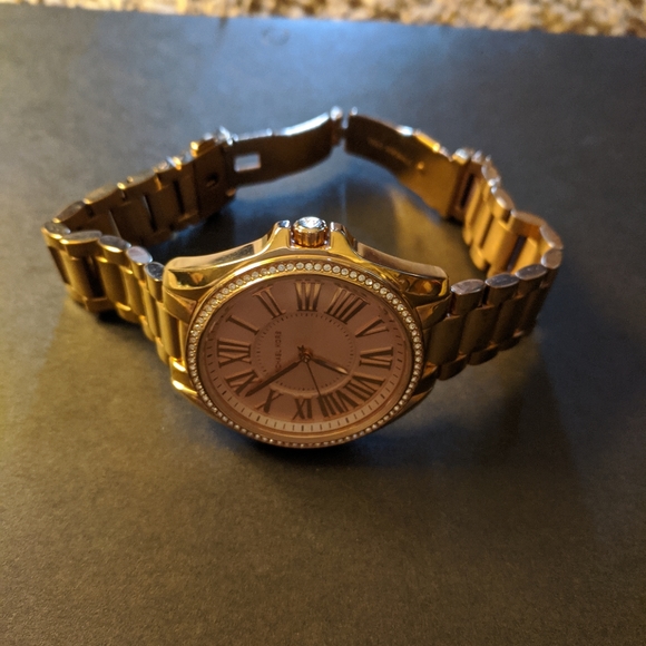 Michael Kors Watch & Bracelet Set - Picture 7 of 16